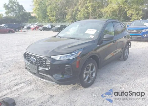 2025 Ford Escape St-Line from USA, damaged, VIN 1FMCU9MNXSUA99378